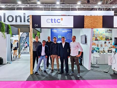 CTTC team at MWC2022 in the booth